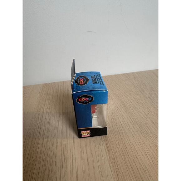 Funko Disney Pixar Coco Pocket Pop! Miguel Vinyl Key Chain Hot Topic Exclusive - Picture 4 of 5